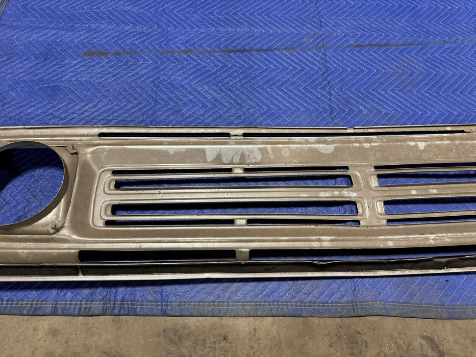 1972-1973 Dodge Truck ‘Tin Grille Pickup’ OEM Aluminum Grille D100 D200 #3170E