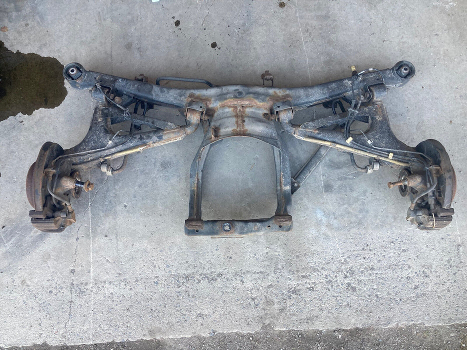 1988-1996 BMW E34 5 Series 525i 535i Rear Axle Assembly Carrier OEM #1918M