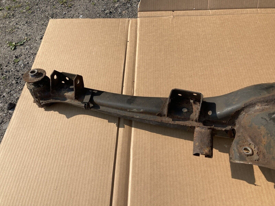 1982-1994 BMW E30 318i 325i Rear Axle Cross Member Carrier Housing OEM #2109M