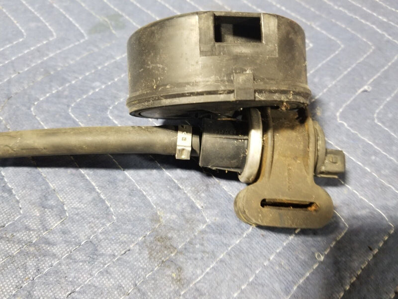 1998-2000 Volvo V70 V70R Wagon OEM Vapor Canister 9135805 evap #414AN