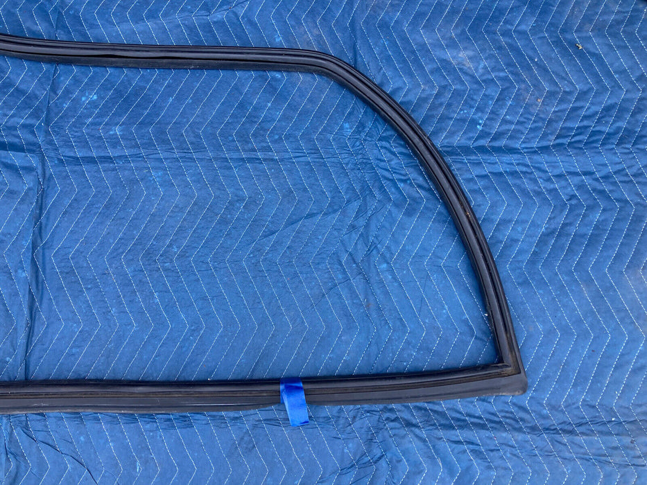 1982-1994 BMW E30 318i 325i Rear Window Gasket Seal Weatherstripping #2255M