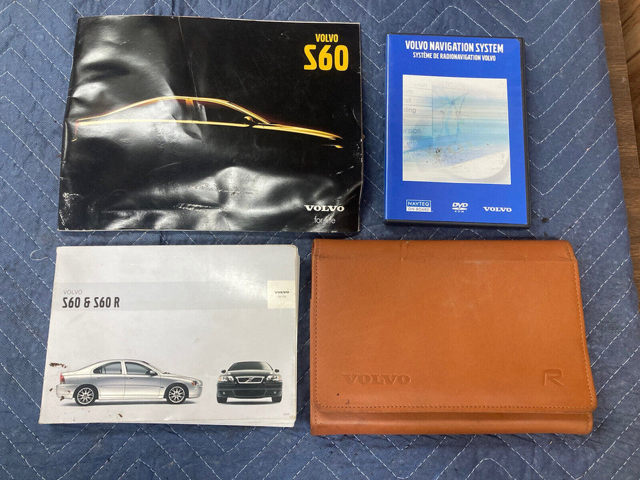 2005 2006 2007 Volvo S60R S60 V70R Owners Manual Book Leather Cover OEM #1505M