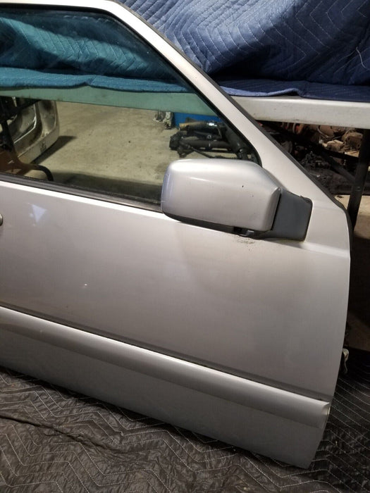 1998- 2000 Volvo V70 V70R Wagon Passenger Front Door Silver Sand Metallic #363AN