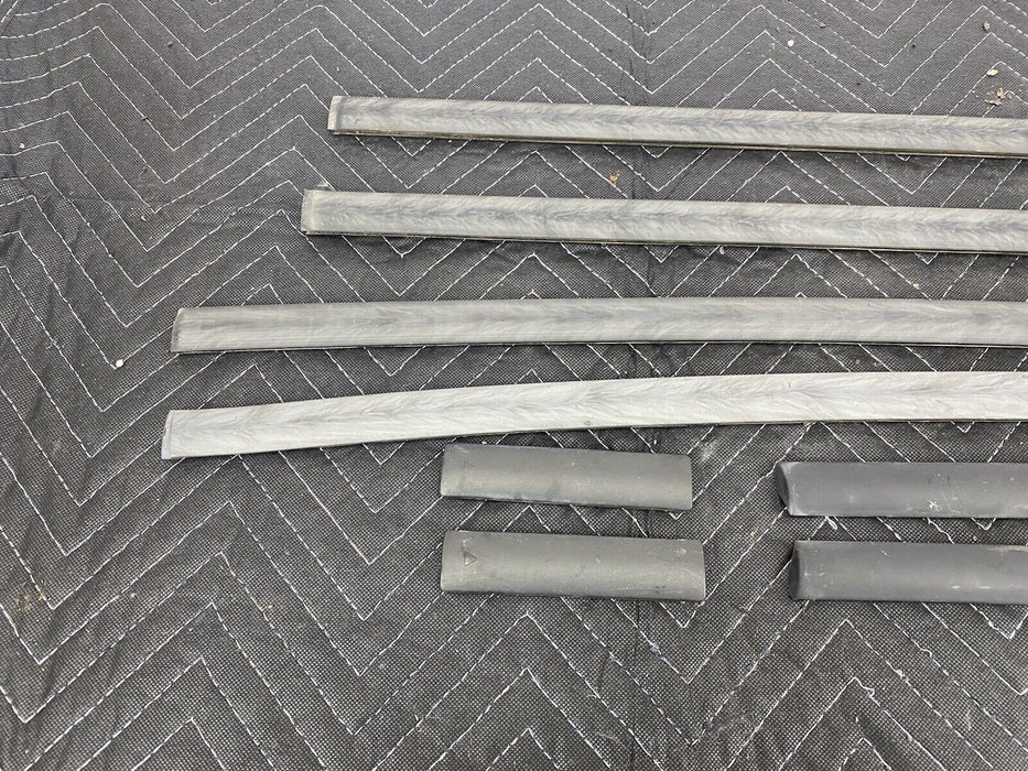 2009-2010 Pontiac Vibe Roof Track Trim Set Left Right Rubber Seal OEM #3088E