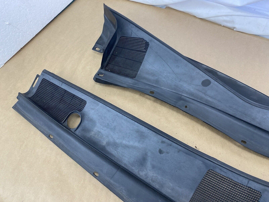 1997-2001 Lexus ES300 Cowl Wiper Transmission Cover Panels Trim OEM #2330E