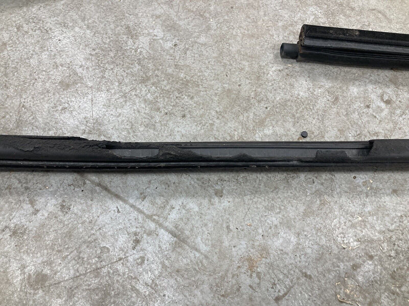 1997-2003 BMW E39 Set Of Door Gaskets Weatherstripping 528i 525i OEM #427M