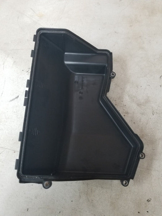 2001-2006 E46 BMW 330XI ENGINE COMPUTER BOX COVER PLASTIC LID 12901436443 #281CN