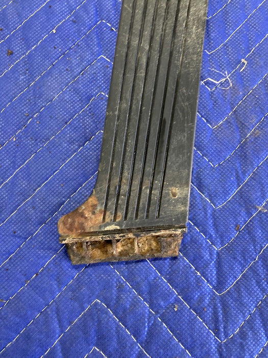 1984-1991 BMW 318i 325i E30 Accelerator Gas Pedal Assembly OEM #2705M