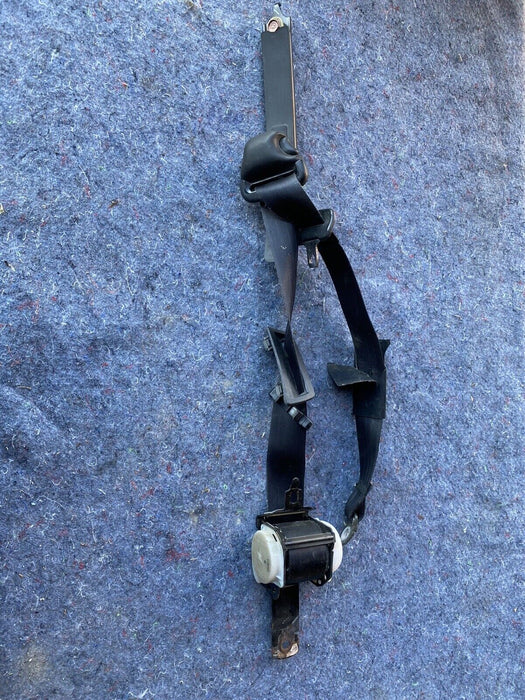 99-01 ISUZU VEHICROSS Left Driver Side Front Seat Belt Assembly OEM #1376E