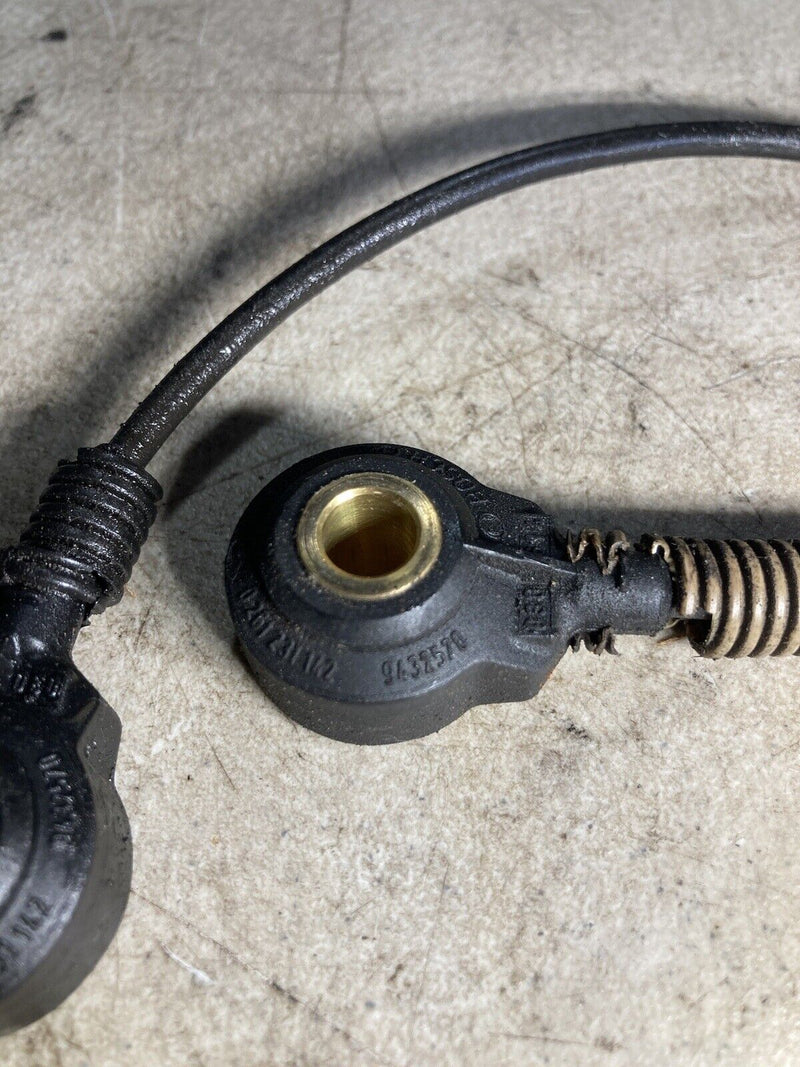 2004-2007 Volvo S60R S60 V70 V70R 2.5l Knock Sensor 9432570 OEM #2802M
