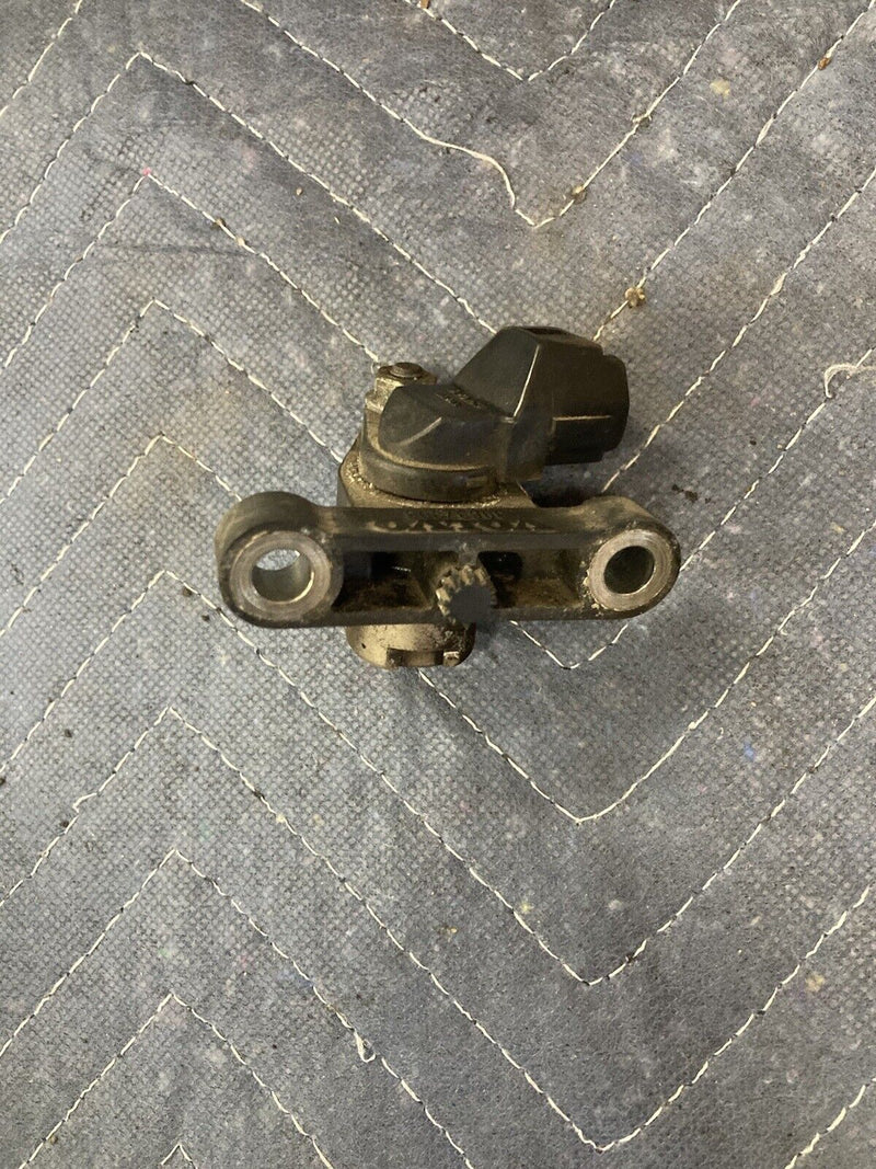 2005-2007 Volvo S60R S60 V70R Crankshaft Sensor Unit 30637803 OEM #1590M