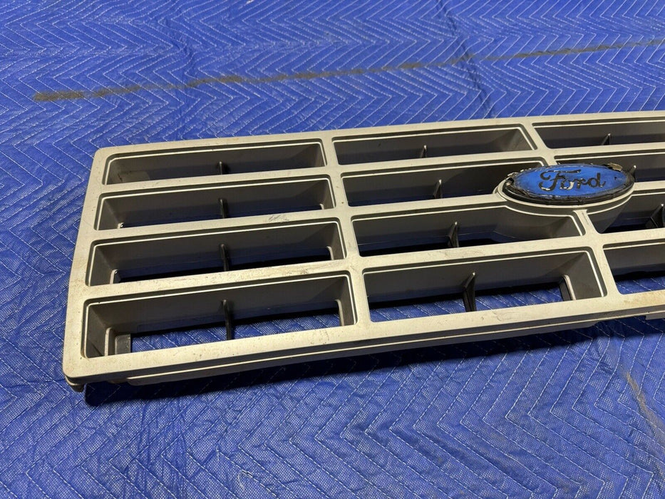 1983-1991 Ford Truck F100 F150 F250 F350 & Bronco Grille Assembly OEM #3175E