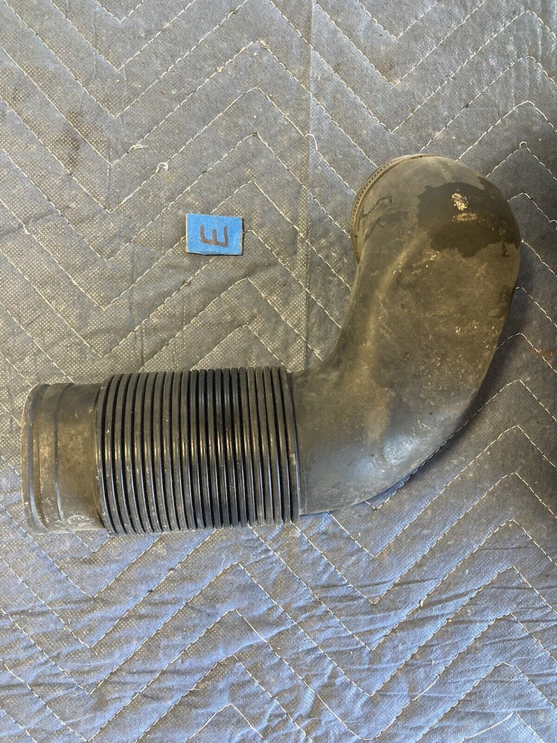 1988-1996 BMW E34 5 Series 525i 535i Air Duct Intake AC Heat 1105895 OEM #2047M