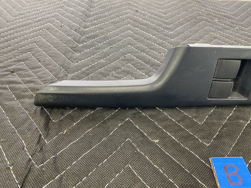 09-10 Pontiac Vibe 09-13 Matrix Toyota Front Left Master Window Switch OE #3156E