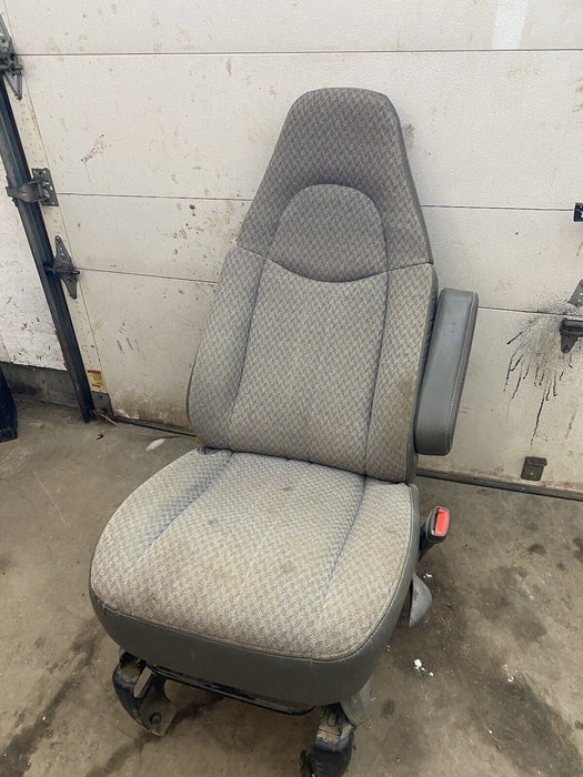 1997-Current Chevy Express GMC Savana Van Front Passenger Bucket Seat #314E