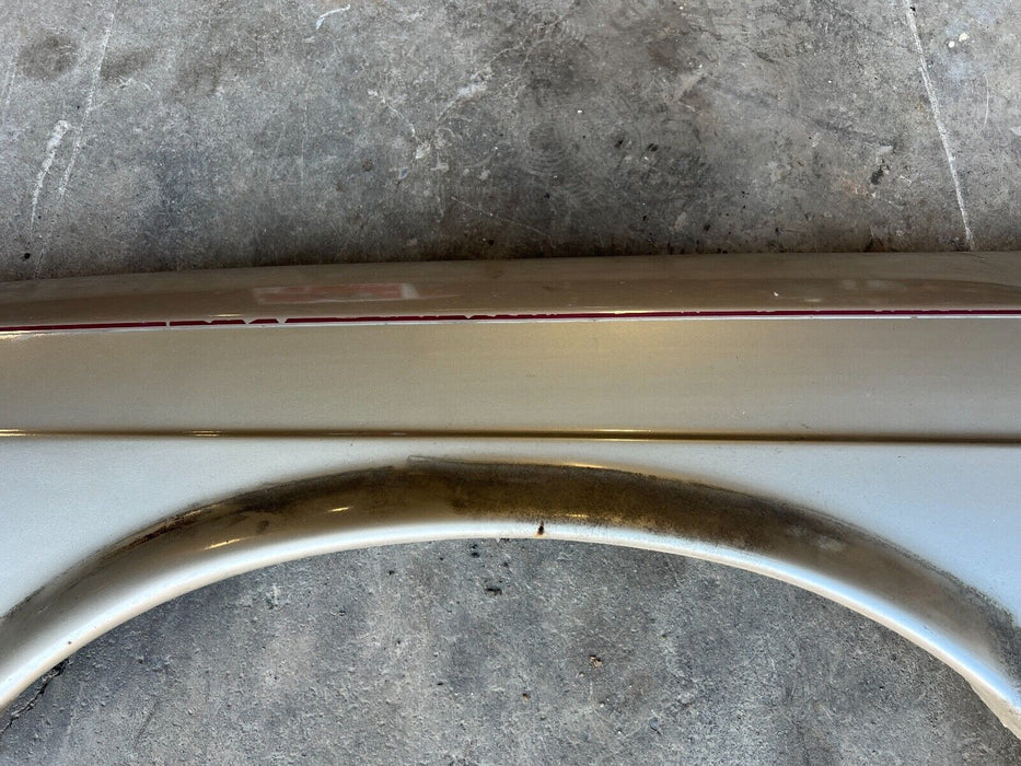 1979-1985 Mercedes 300SD W126 Sedan Silver Front Driver Left Fender OEM #393EM