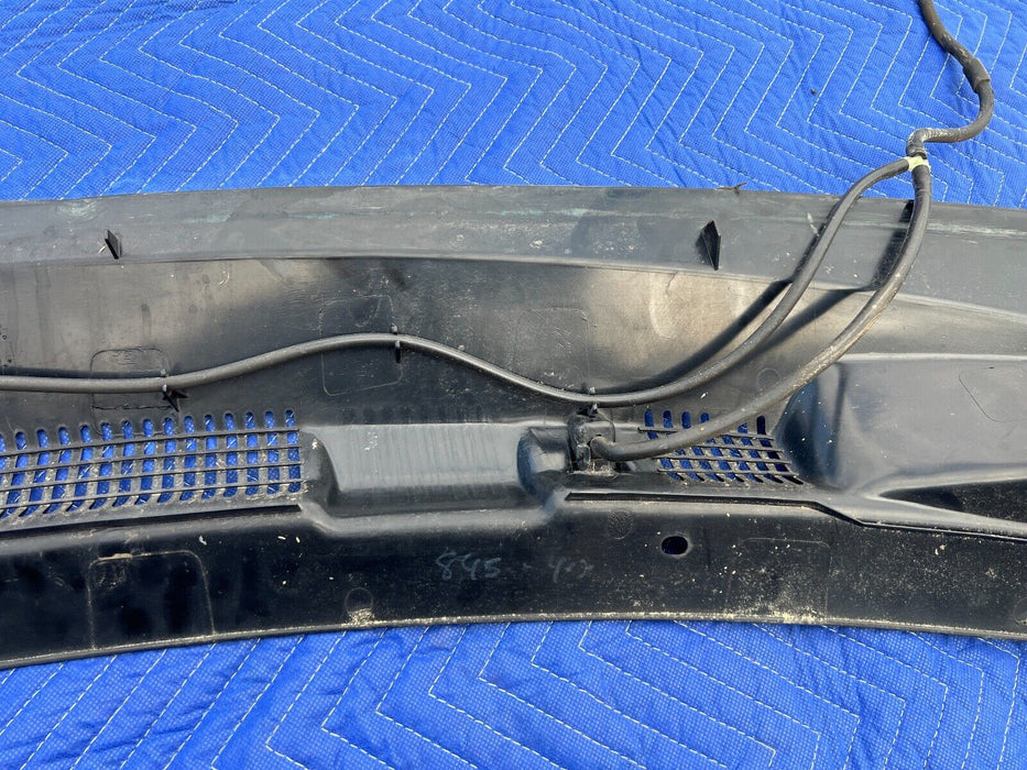 1998-2001 Dodge Ram 1500 Windshield Wiper Grille Weather Guard Cowl OEM #735EM