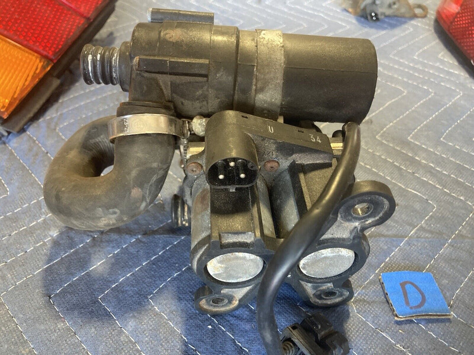 1988-1996 BMW E34 5 Series 525i 535i Auxiliary Water Pump HCV Valve OEM #2069M