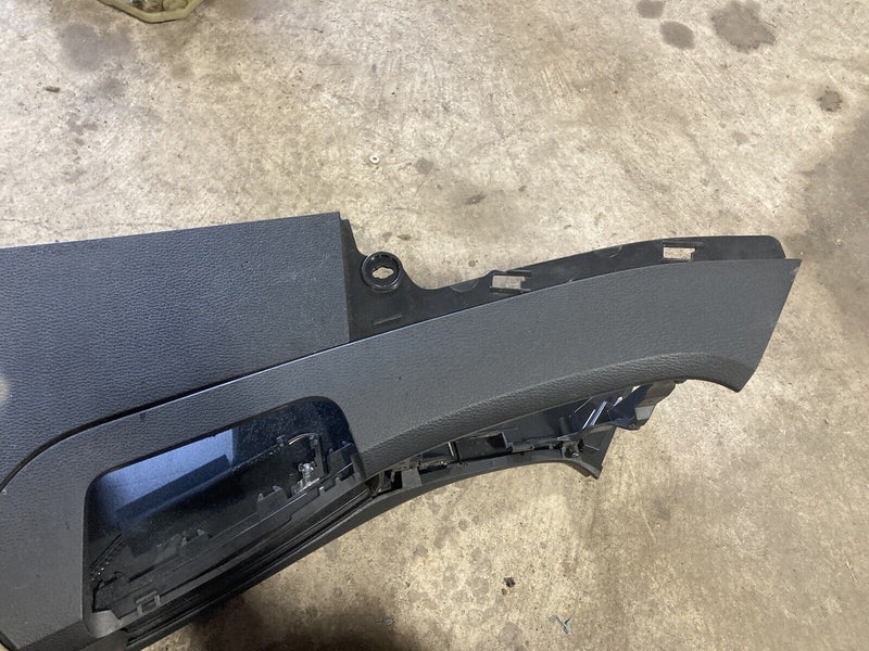 2005-2007 Volvo S60R S60 V70R Center Console Trim Manual M66 Assembly OEM #1400M