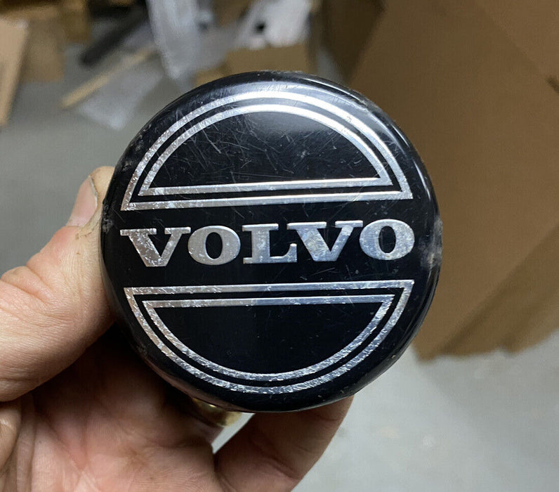 VOLVO WHEEL OEM CENTER CAP # 3546923 USED #1081E