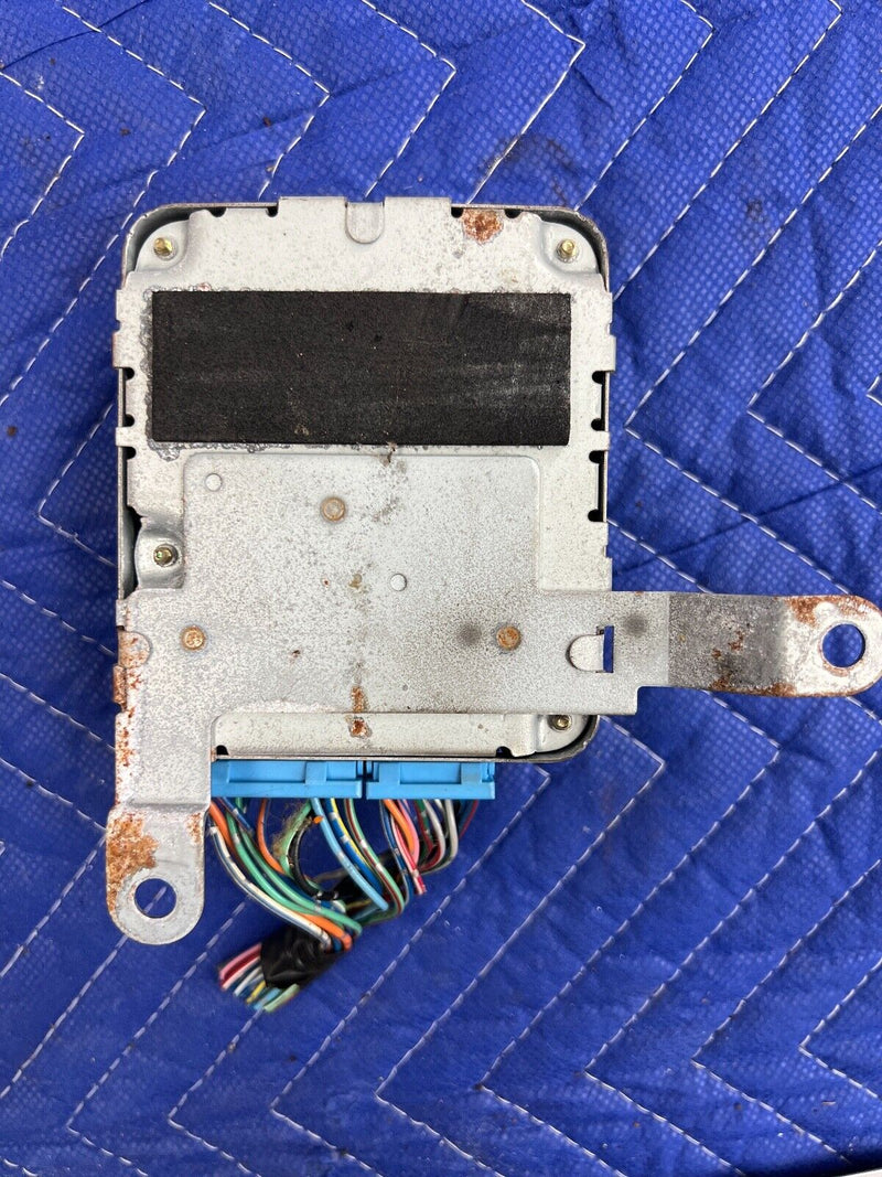 1998-2002 Isuzu Trooper Alarm & Relay Control Module Unit 897167991106 OEM#953EM