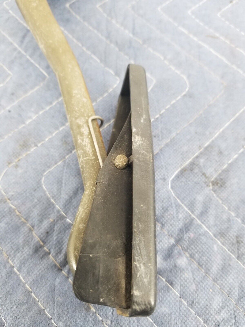 Volvo 240 244 245 Gas Accelerator Pedal Assembly OEM #2622E
