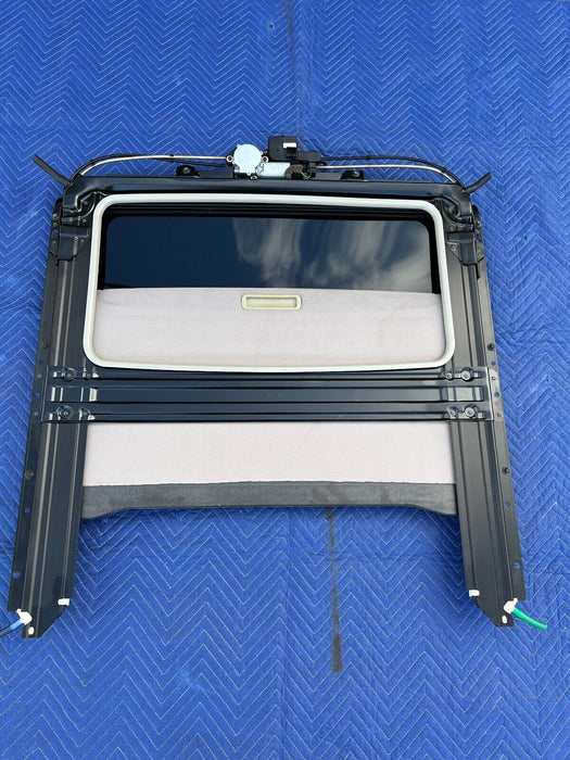 2005-2007 Volvo S60R V70R Sun Moon Roof Sun Shade Assembly Sunroof OEM #986EM