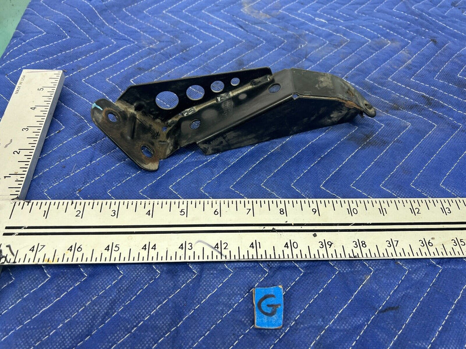 2005-2007 Volvo S60R V70R Auto Transmission Air Box Bracket 30680491 OEM #1261EM