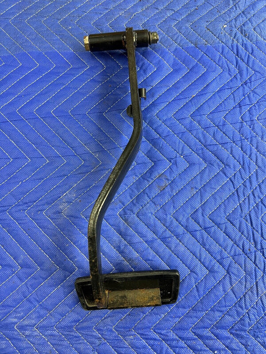 1998-2002 Isuzu Trooper Brake Pedal Assembly OEM #948EM