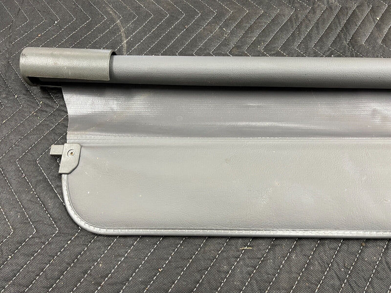 1998-2002 Isuzu Trooper Gray Rear Trunk Cargo Retractable Privacy Cover OE#915EM