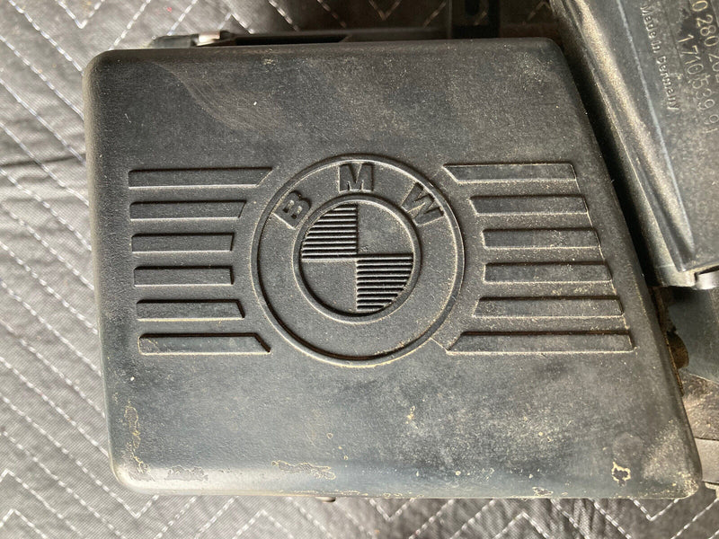 1982-1994 BMW E30 318i 325i MAF Mass Airflow Sensor Air Filter Box OEM #2316M