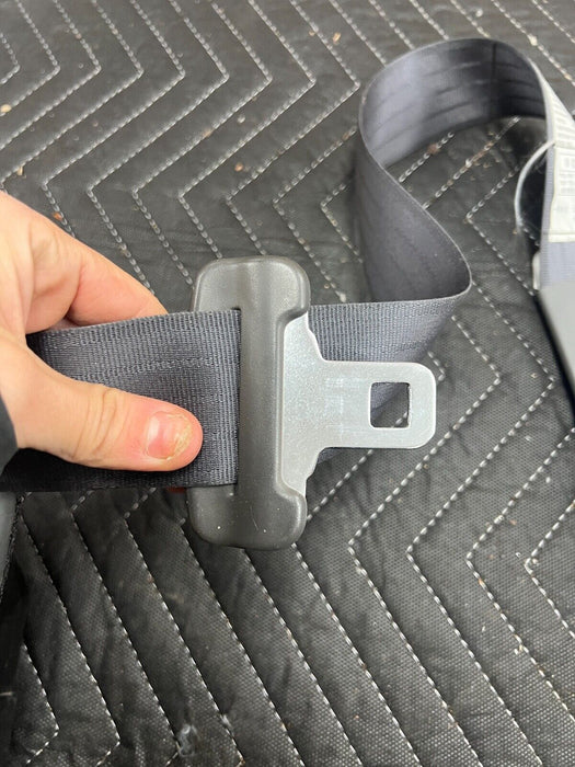 1998-2002 Isuzu Trooper Gray RH Passenger Front Seat Belt Assembly OEM #879EM