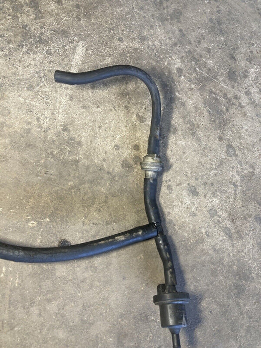 1992-1997 Volvo 850 GLT Vacuum Purge Valve Line Hose OEM #637M