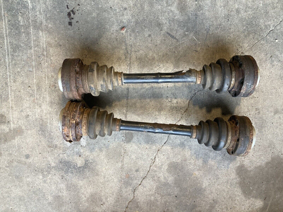 1986-1994 90 91  BMW 7 E32 E34 CV Axle Joint Shaft Pair Left Right OEM #1151M