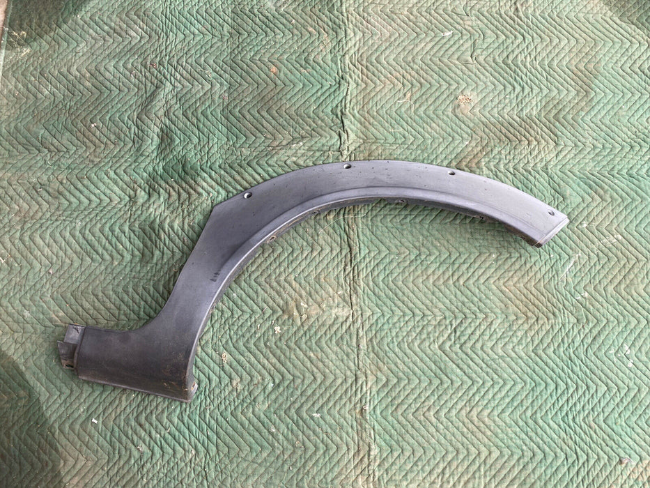 99-01 ISUZU VEHICROSS Right Front Fender Cladding Gray Armor Trim Panel #1369E