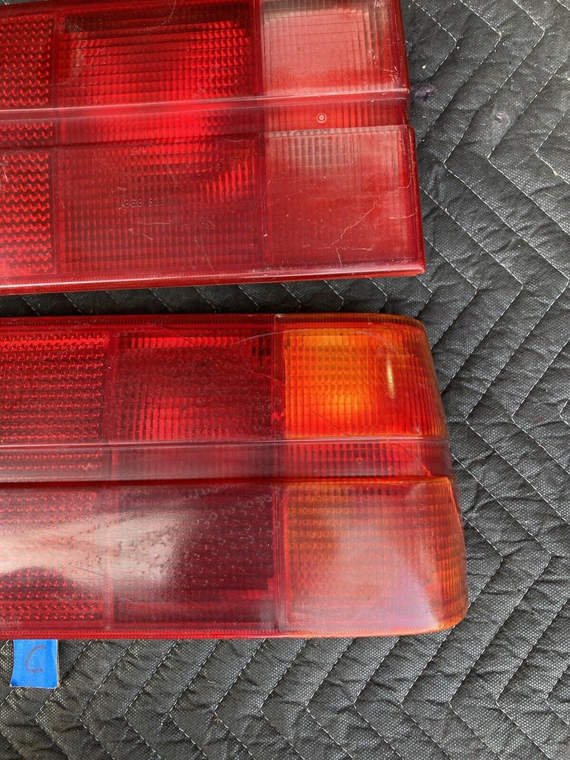 1982-1994 BMW E30 318i 325i 1368823 Pair Rail Lights Brake Rear OEM #2095M