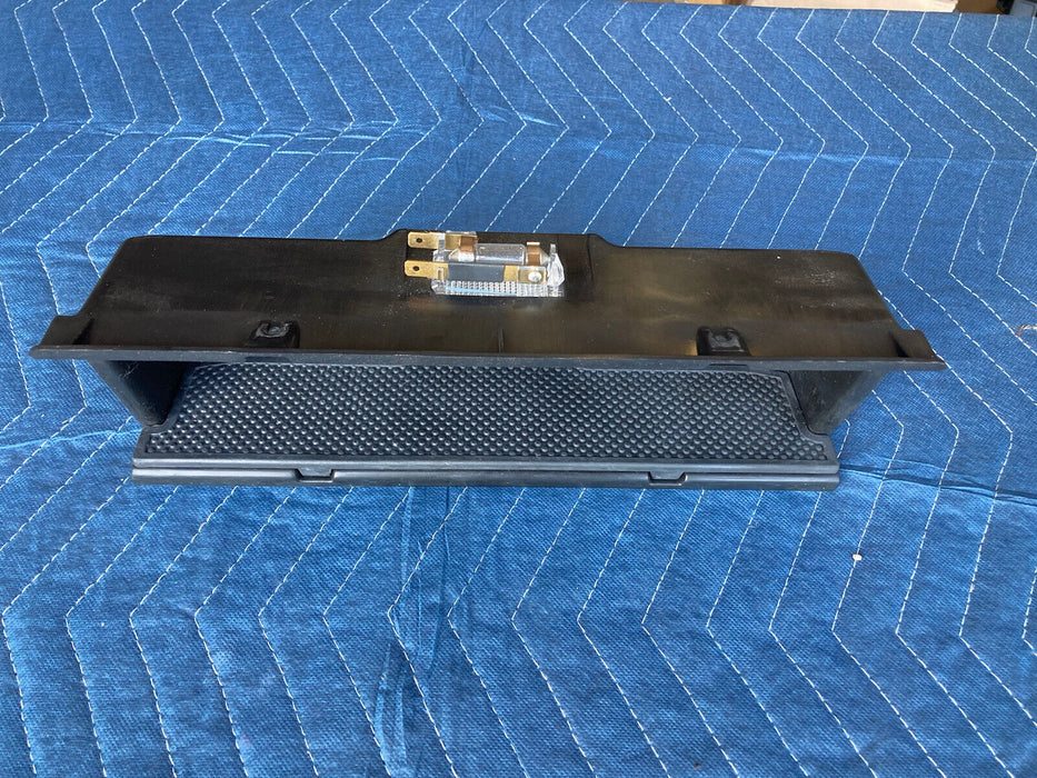 1998-2005 Land Rover Freelander Glovebox Insert Box Tray Rubber Mat OEM #2450M