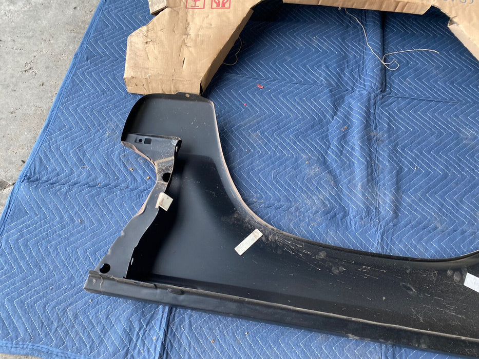 1973-1979 Ford F Series F100 F150 F250 F350 P/U Truck LH Front Fender NOS #951E