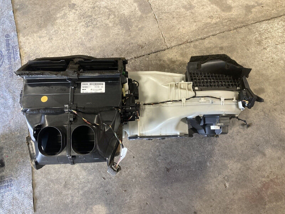 2005-2007 Volvo S60R S60 V70R Heater Core Box HVAC AC Evaporator OEM #1362M