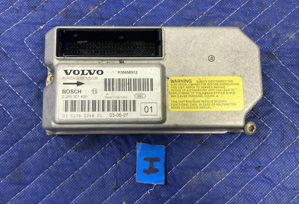 2004-2007 Volvo S60R V70R S60 Bosch Control Module p30658912 0285001456 #2900M