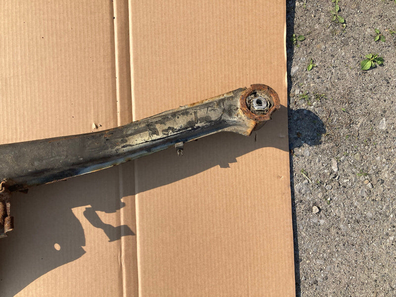 1982-1994 BMW E30 318i 325i Rear Axle Cross Member Carrier Housing OEM #2110M