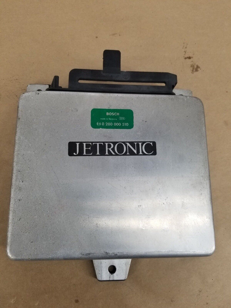 1983-1984 Volvo 240 244 245 ECU Engine Computer Control Module Bosch #2677E