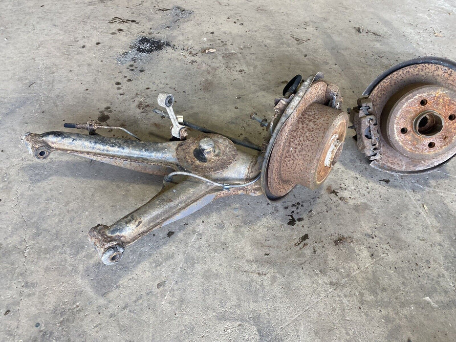 84-93 BMW E30 318i 325i Left & Right Rear Trailing Arm & Spindle Hub AWD #1009E