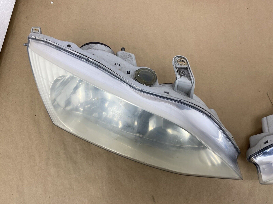 1997-2001 Lexus ES300 Front Left & Right Headlight Assembly Pair OEM #2261E