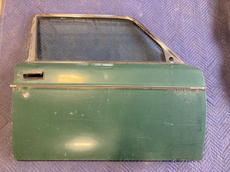 1975-1985 Volvo 242 240 244 245 Passenger Door Coupe Right Green 2 OEM #1692M