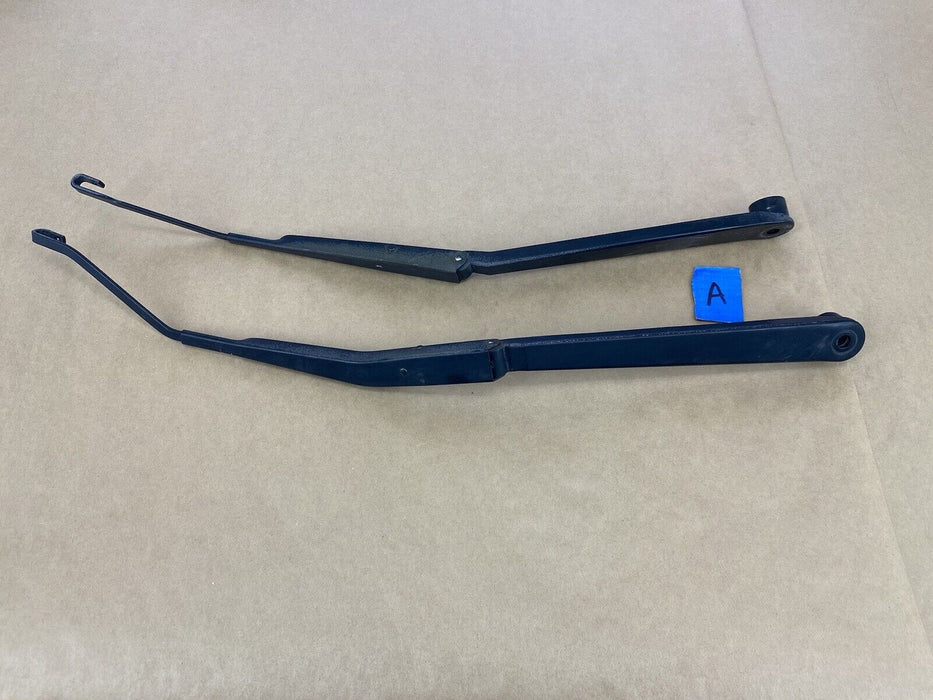 1997-2001 Lexus ES300 Left & Right Wiper Arm Pair J Hook OEM #2326E