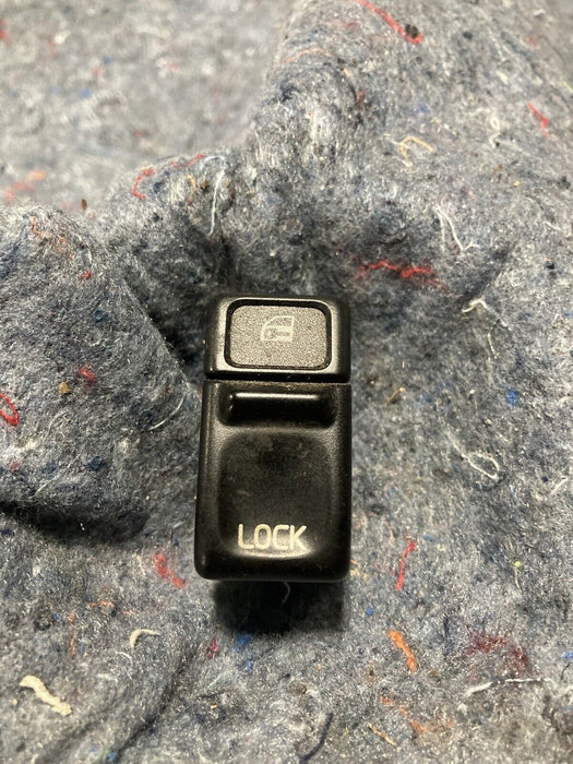 1992-1997 Volvo 850 GLT Door Lock Switch Button Power Interior OEM #706M