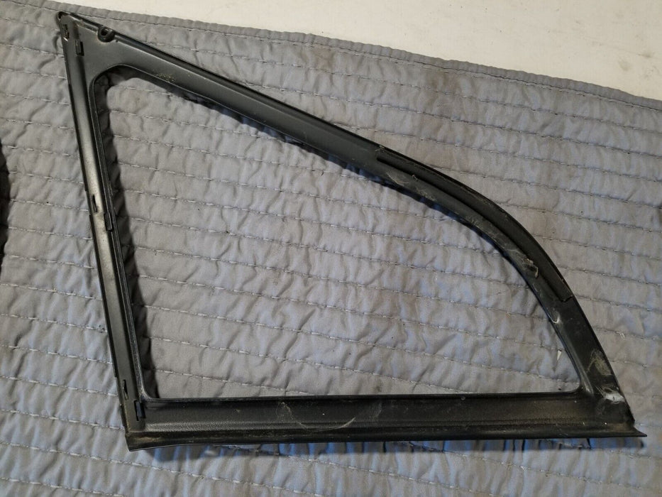 1986-1993 Volvo 240 242 244 245 L & R Rear Quarter Window Trim Sedan Only #38AN