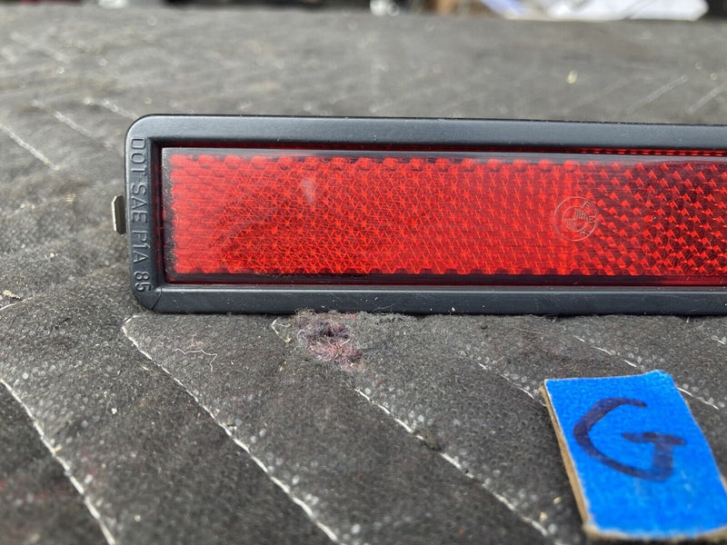 1982-1994 BMW E30 318i 325i 1377850 Rear Bumper Side Market Red Light OEM #2164M
