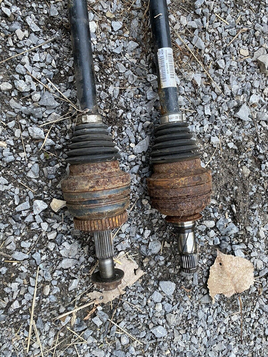 Volvo V70R XC70 S70 AWD Rear L & R CV Axle OEM 8251512 P9207804 1999-2000 #817E